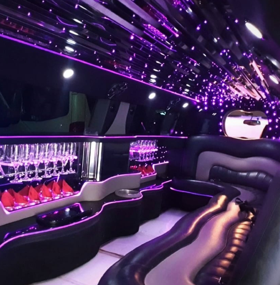 Hummer Rosa en Barcelona | Todo Limusinas Barcelona | Alquiler Limusinas Hummer Rosa en Barcelona | Todo Limusinas Barcelona | Alquiler Limusinas