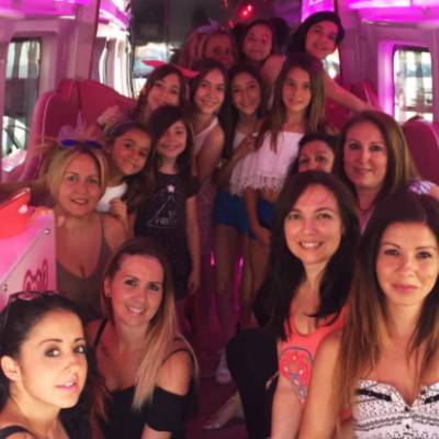 MiniDiscoBus Rosa en Barcelona | Todo Limusinas Barcelona | Alquiler Limusinas MiniDiscoBus Rosa en Barcelona | Todo Limusinas Barcelona | Alquiler Limusinas