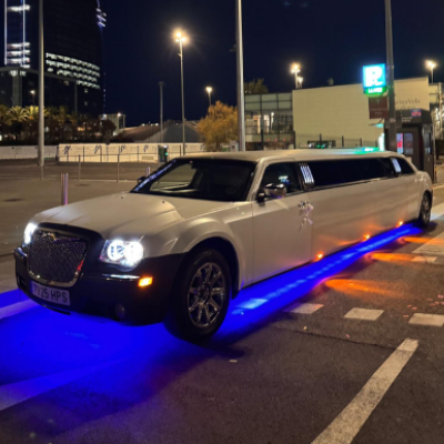 Chrysler Premium en Barcelona | Todo Limusinas Barcelona | Alquiler Limusinas